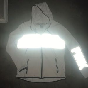 Victoria Secret- PINK sip up